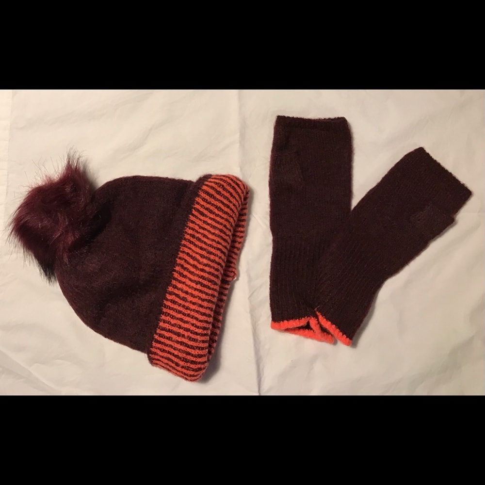 🆕 Garnet Beanie + Fingerless Mitts